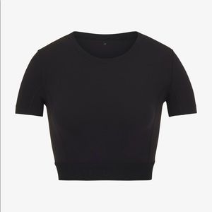 Stori Hero Cropped Workout Tee